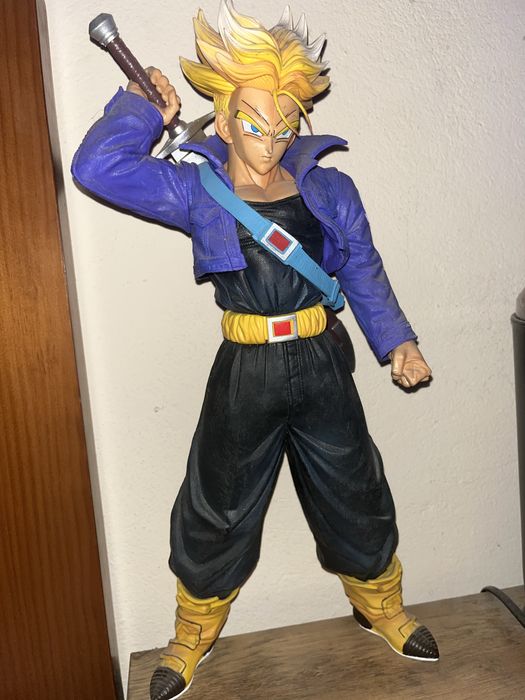 Boneco Dragon Ball Trunks