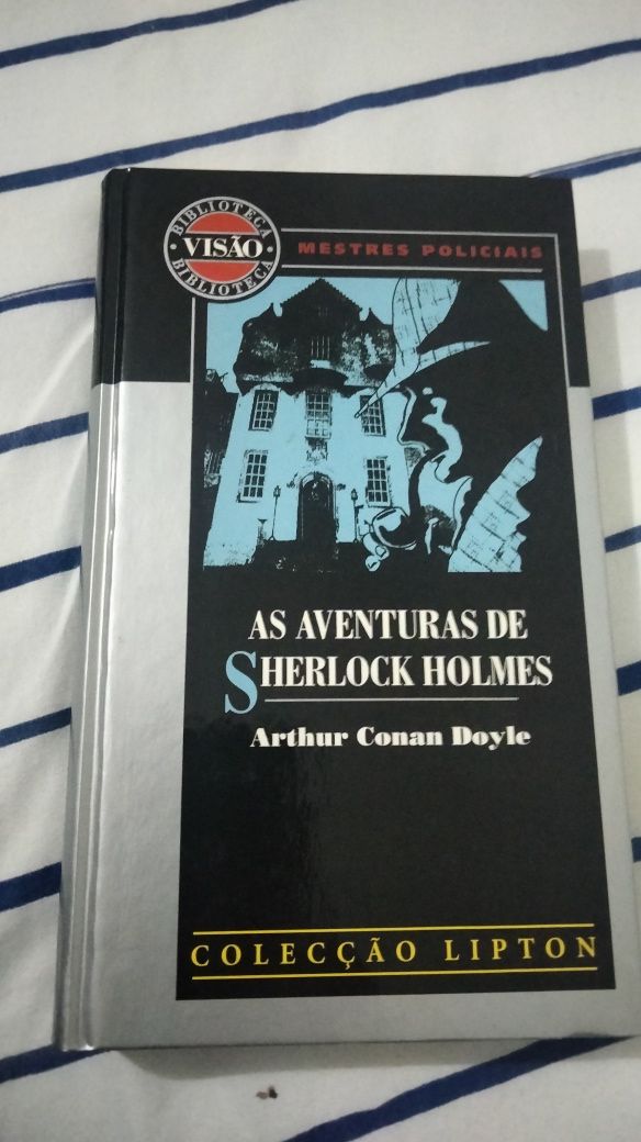 Livro "as aventuras de Sherlock Holmes"