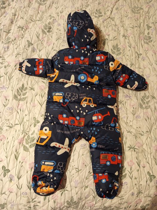 Kombinezon niemowlęncy