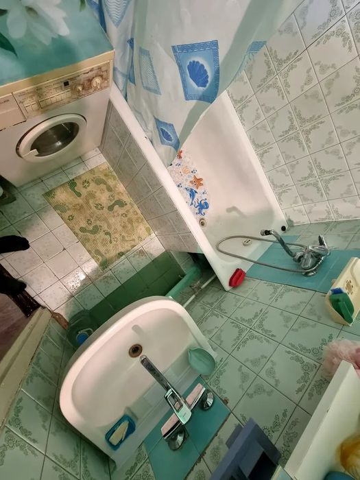 Оренда 1 кім цегляна сталінка Печерськ  метро Звіринецька  вул І.Павла