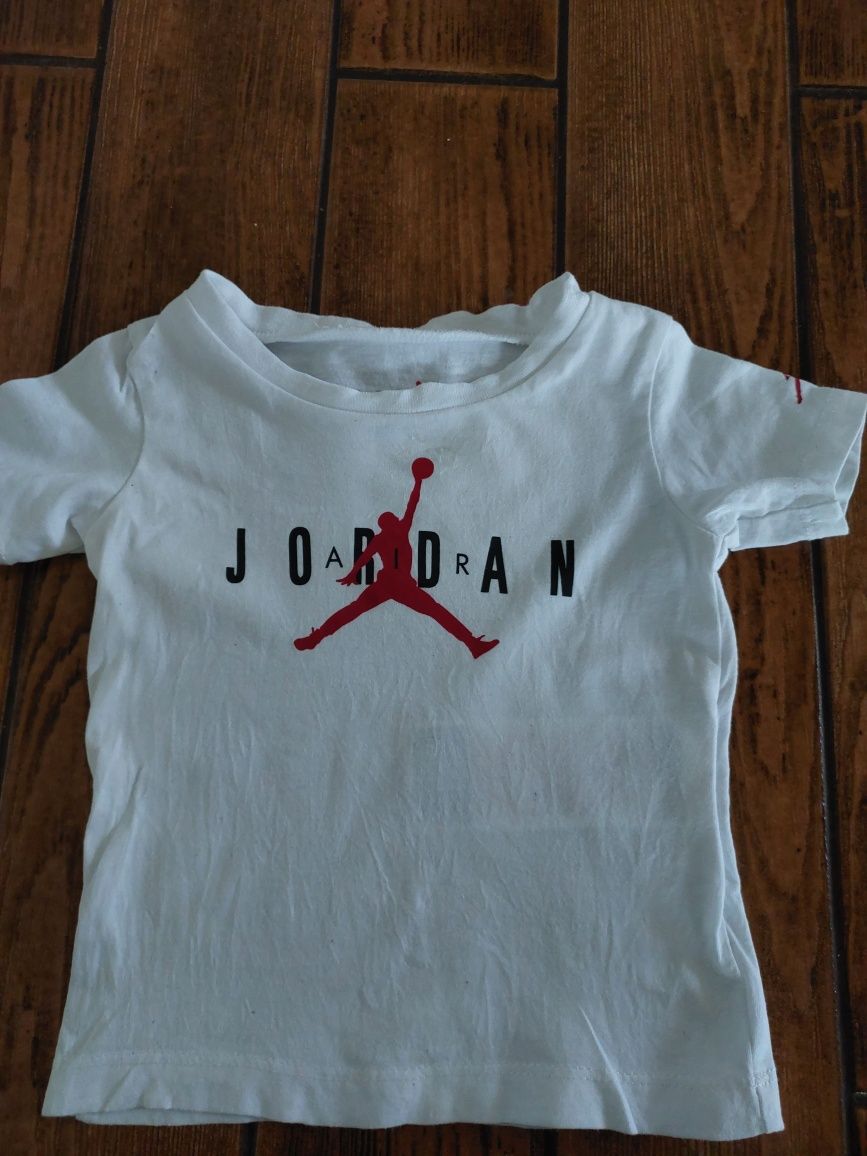 Koszulka Jordan na 12 miesięcy