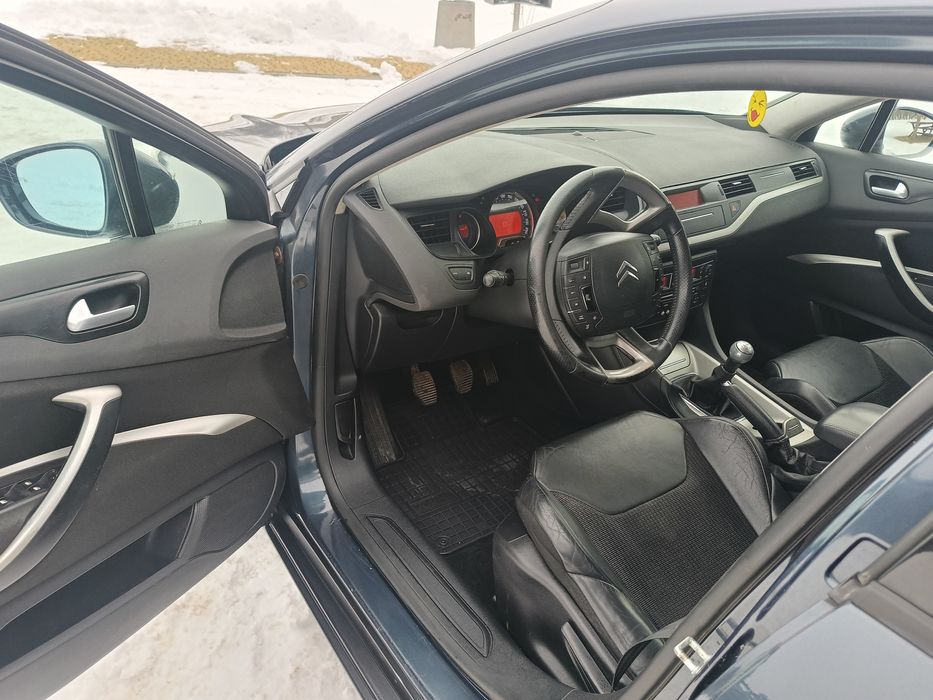 Ładny stan bez pneumatyki,Skrętny Xenon, Skóry