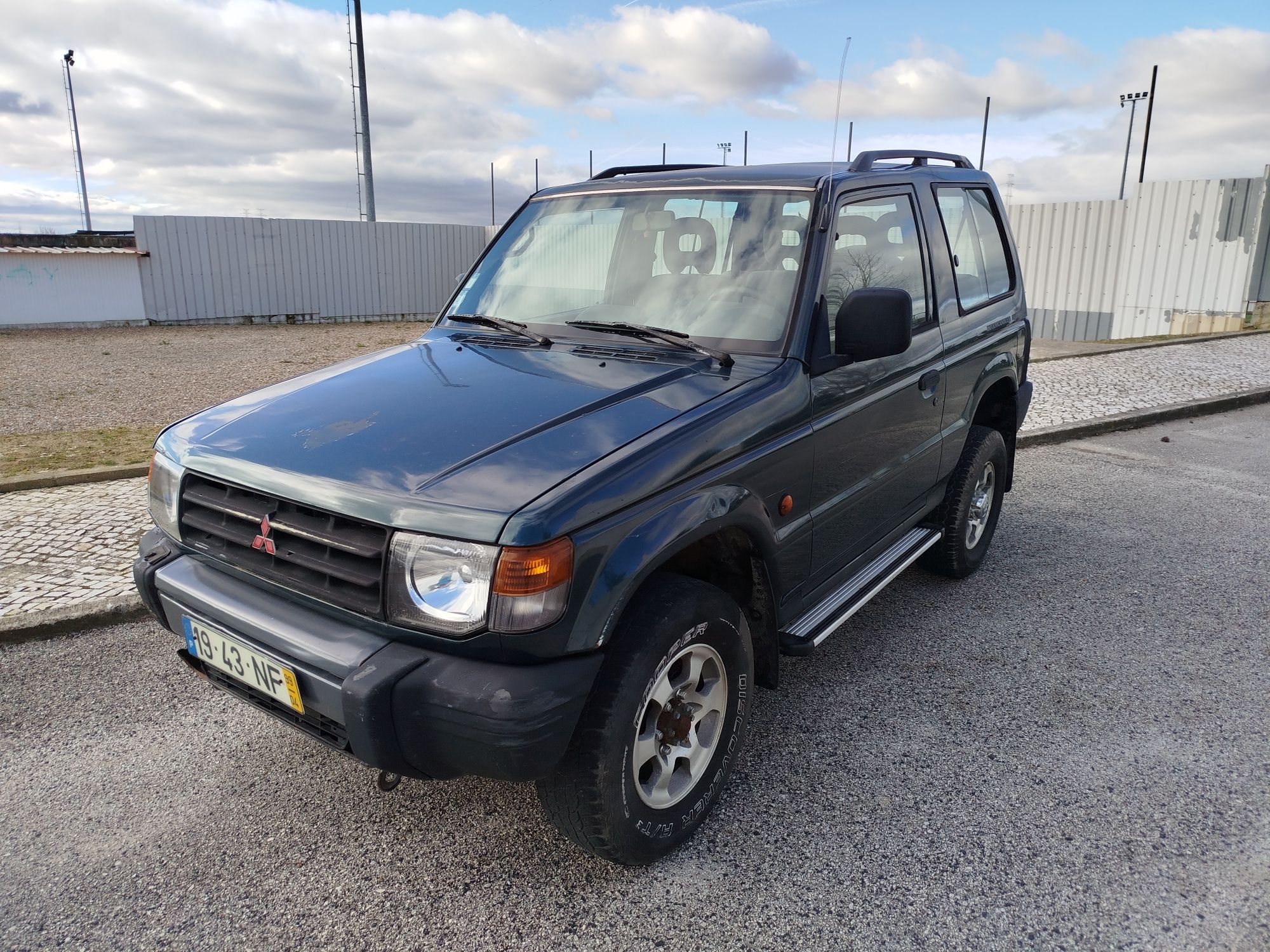Mitsubishi Pajero 2.5 GLX