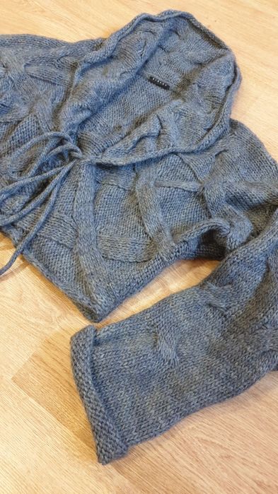 Sisley wełna, moher akryl , cieply sweter