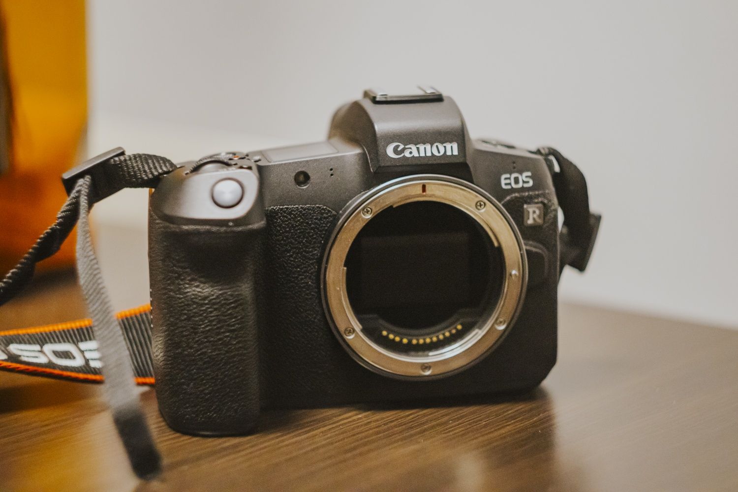 Canon eos r body - Rezerwacja