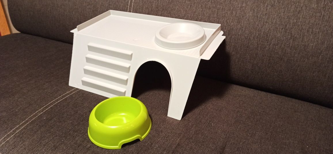 Balkon/podest/domek Ferplast