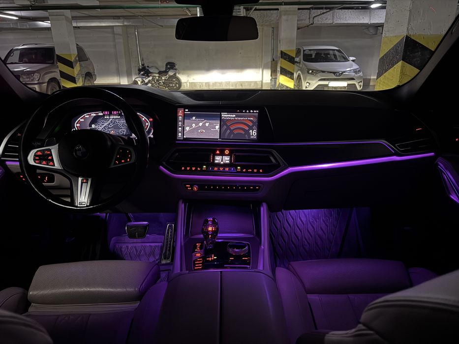 Автомобіль BMW X6 M50d M пакет