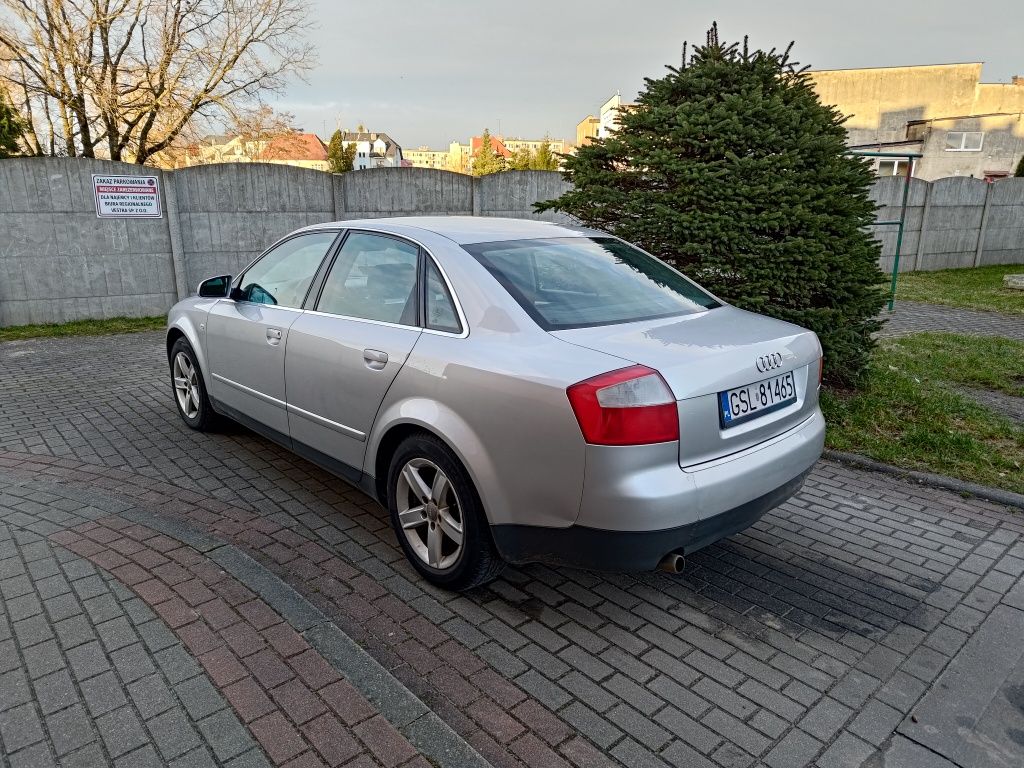 Audi a4 b6 Małysz 2.0 Automat zadbany OCYNK