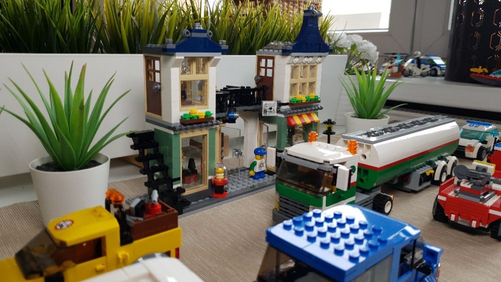 Lego City 7279, Pościg policyjny