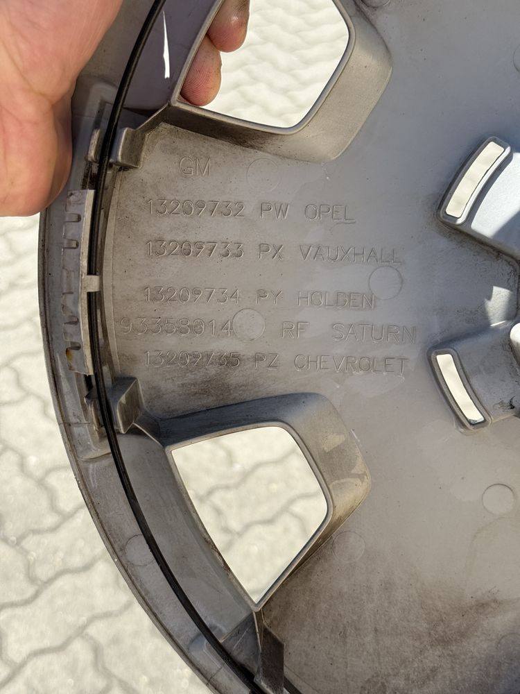 Kołpaki Opel Zafira 16 cali, Oryginalne, jak nowe