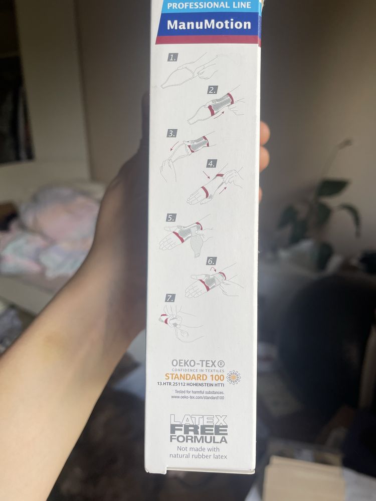 Orteza stabilizująca nadgarstek opaska uciskowa Actimove S Prawa