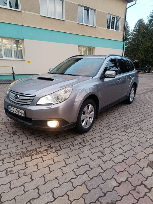 Продам автомобіль Subaru legacy outback