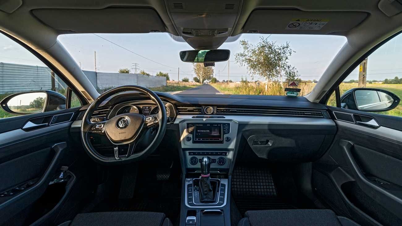 Wynajem pojazdów VW PASSAT B8 Bogate wyposażenie 2.0 TDI 150KM