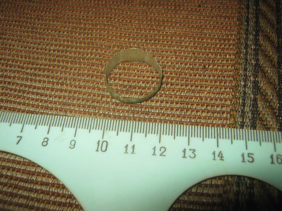 Медное колечко с остатками позолоты