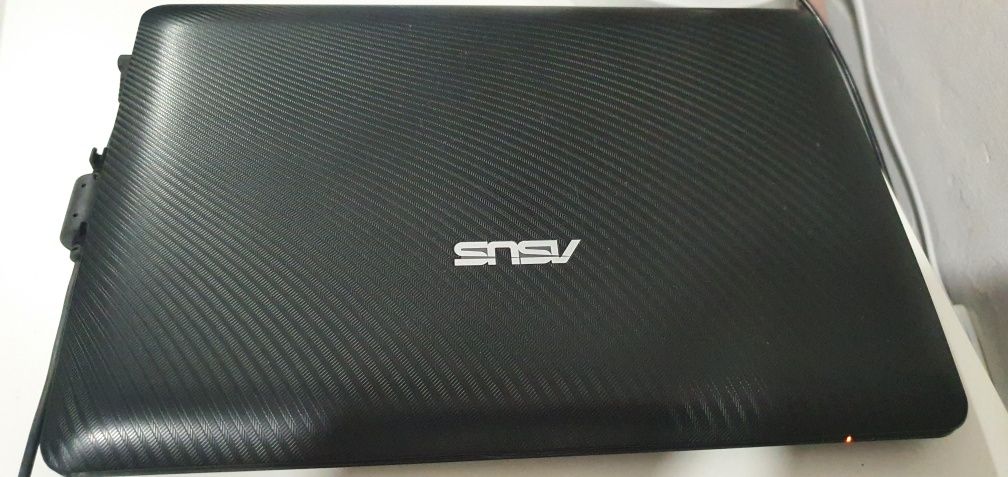 Computador Asus com Bolsa