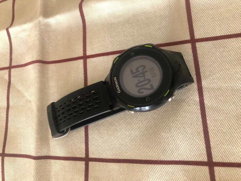Golf - Garmin Approach S4.