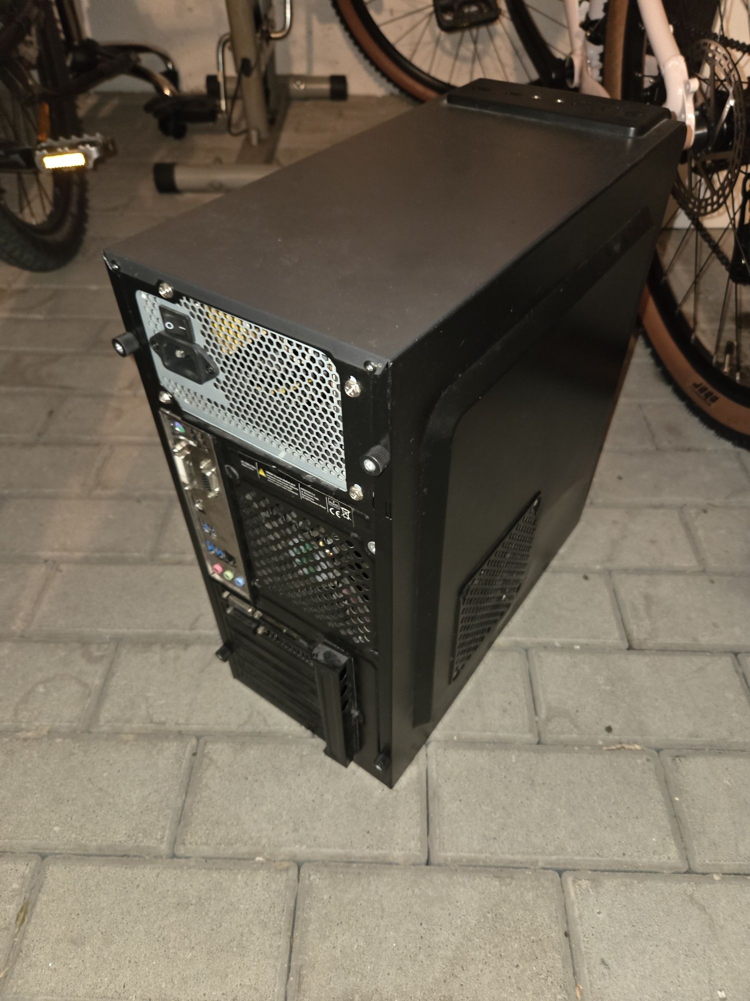 Komputer stacjonarny i5 GTX 1060 6gb 16GB ram