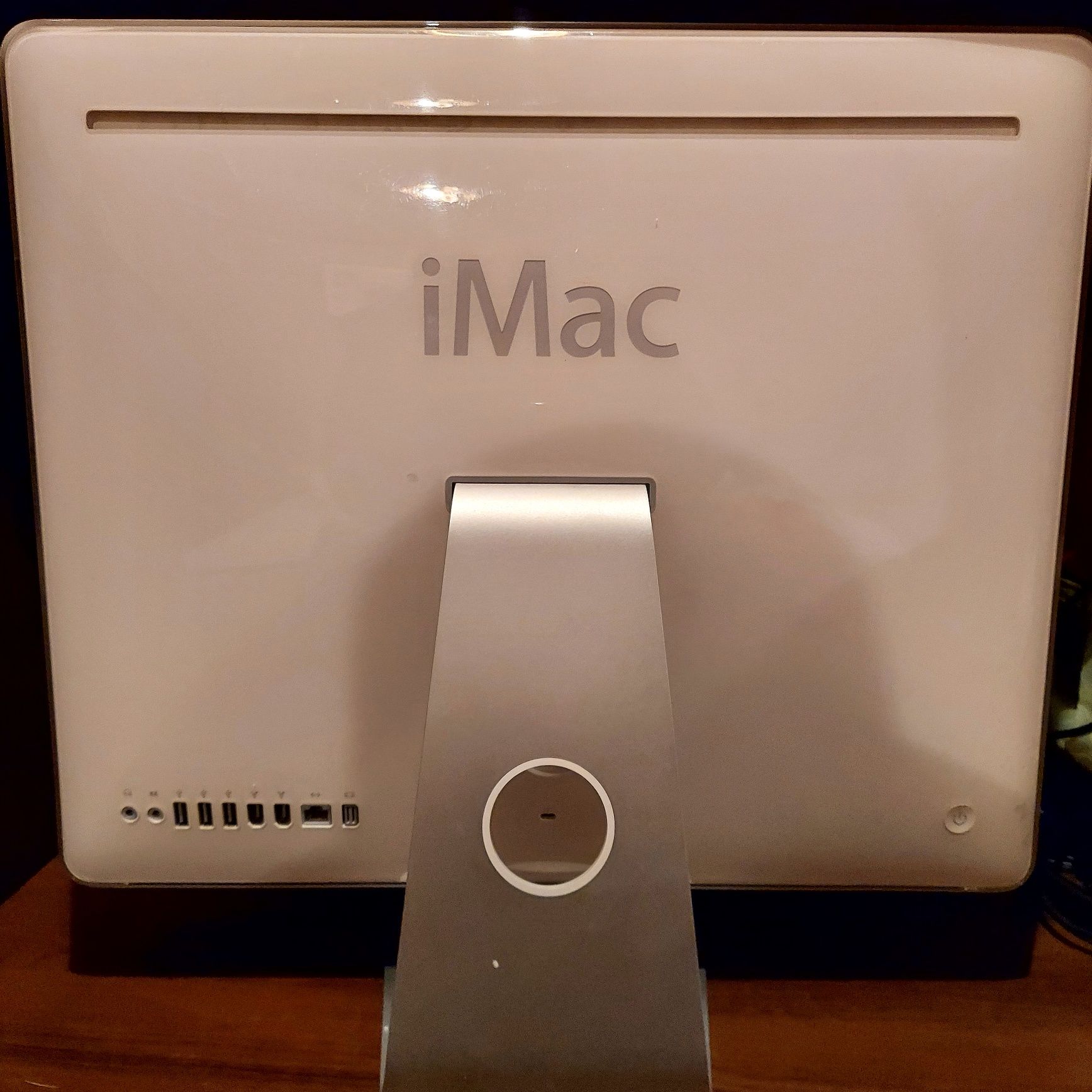 IMac на винде продам как угодно!