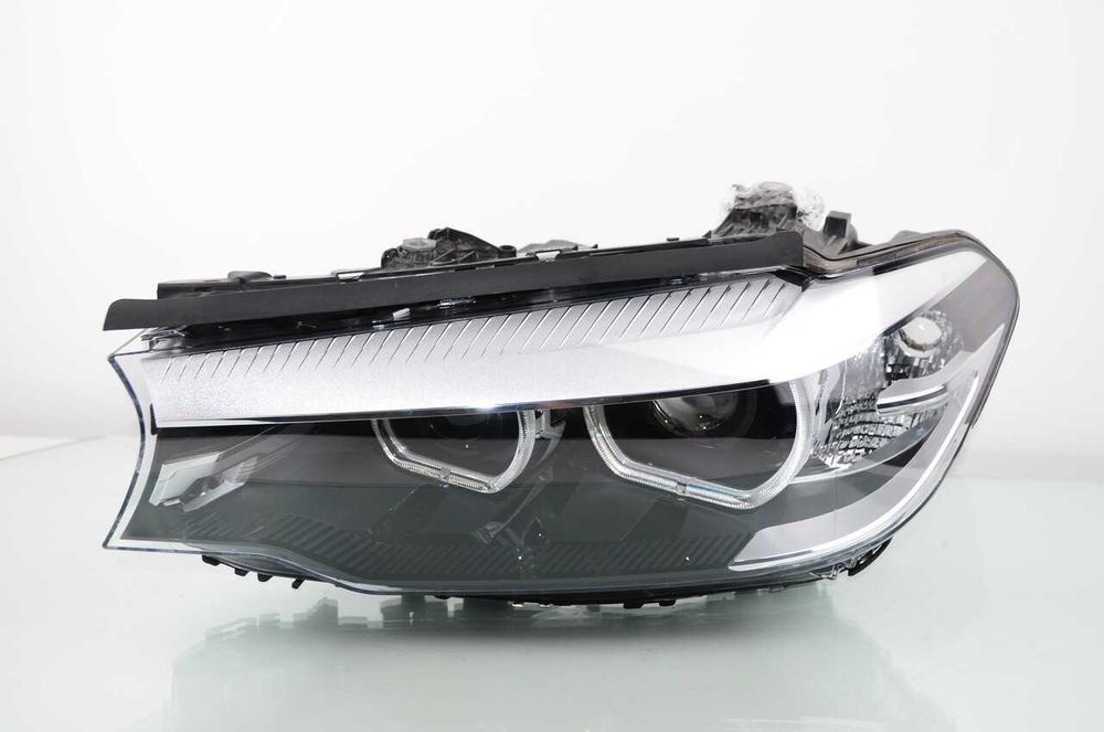 BMW 5 G30/31 FULL LED lewa lampa przednia