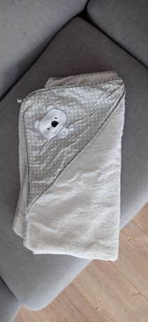 Ręcznik niemowlęcy z kapturem