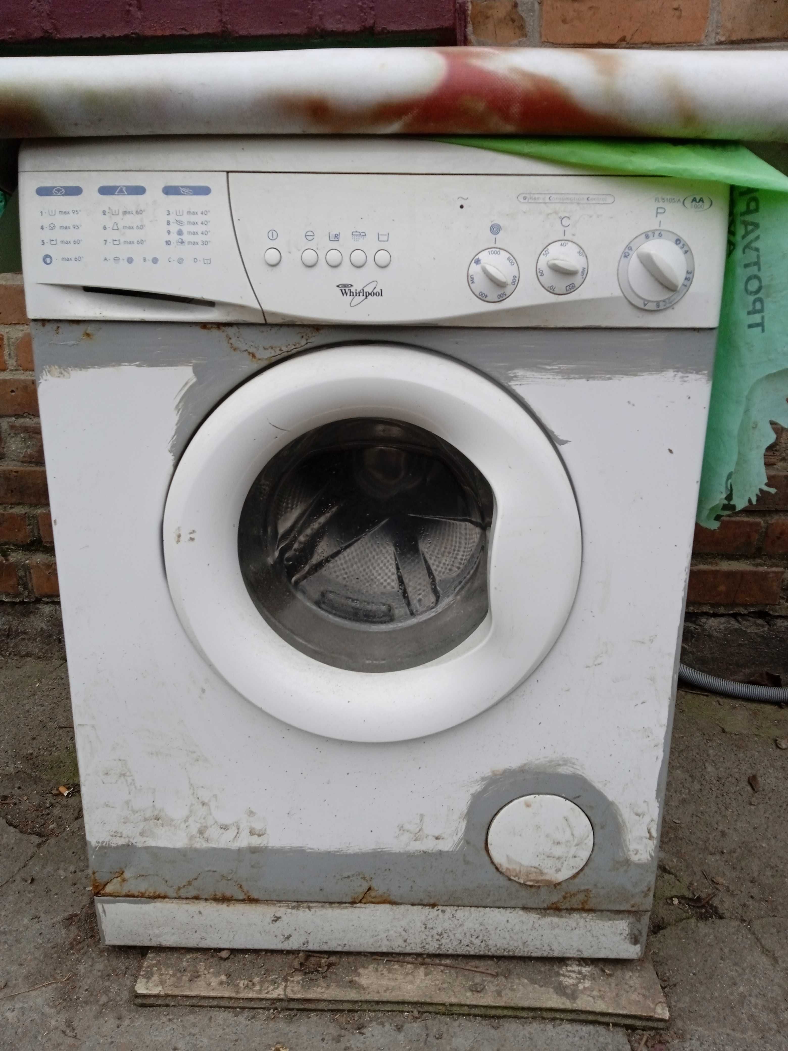 продам стиральну машинку whirlpool по зп