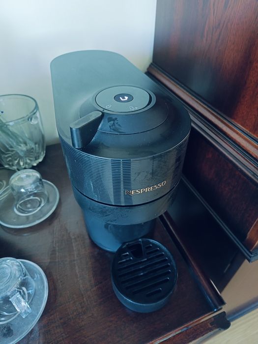 Máquina café Nespresso Vertuo