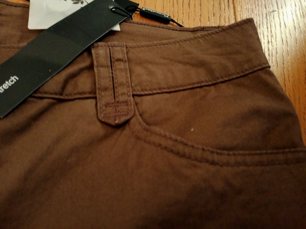 Nowe rozm 38 spodnie 3/4 damskie dla kobiety krótkie Brandtex