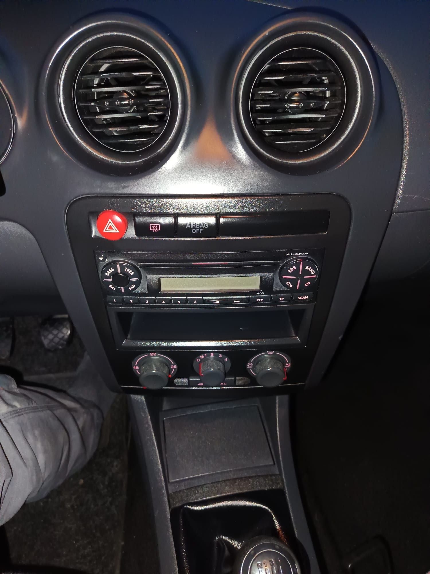 SEAT Ibiza  2004 motor novo