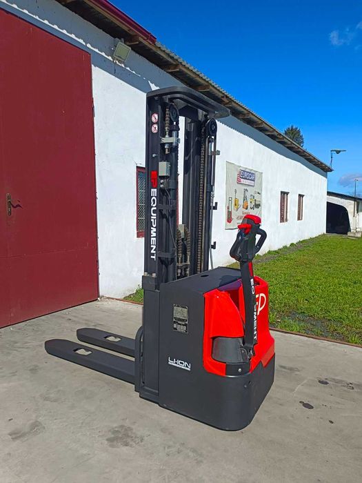 Штабелер електричний 774 EP ES16 1,6т 4,50 м Lion АКБ