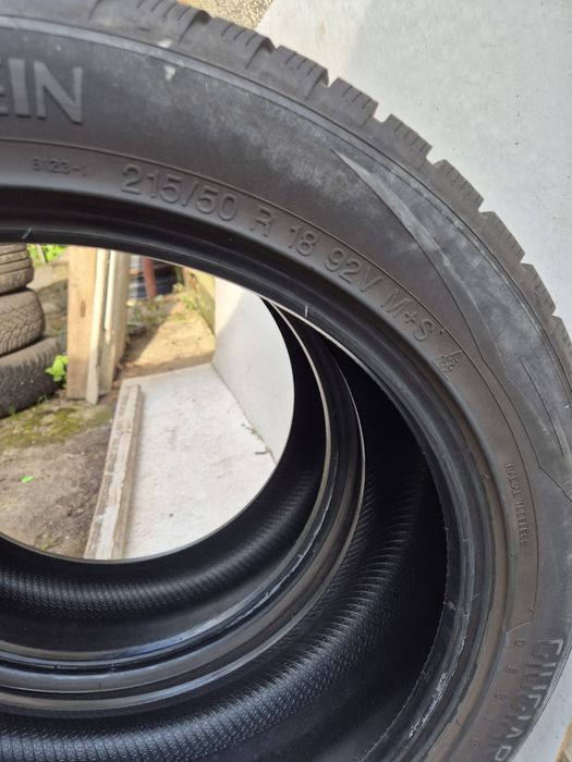 Шини 215/50/18, Vredestein  (308)