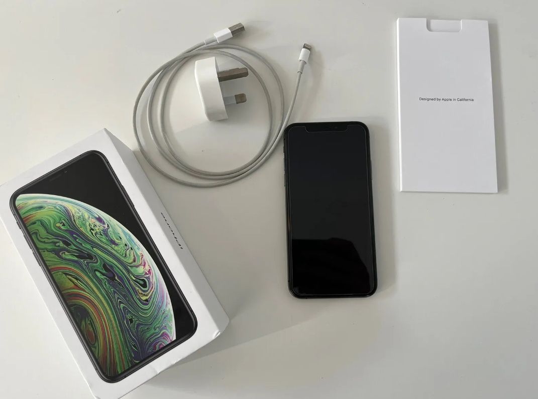 Смартфон Iphone XS 64 GB