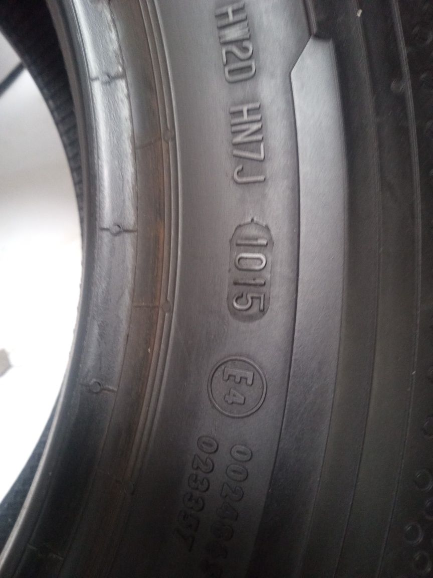 Opona letnia 225/65R16c Continental contivancontact 100