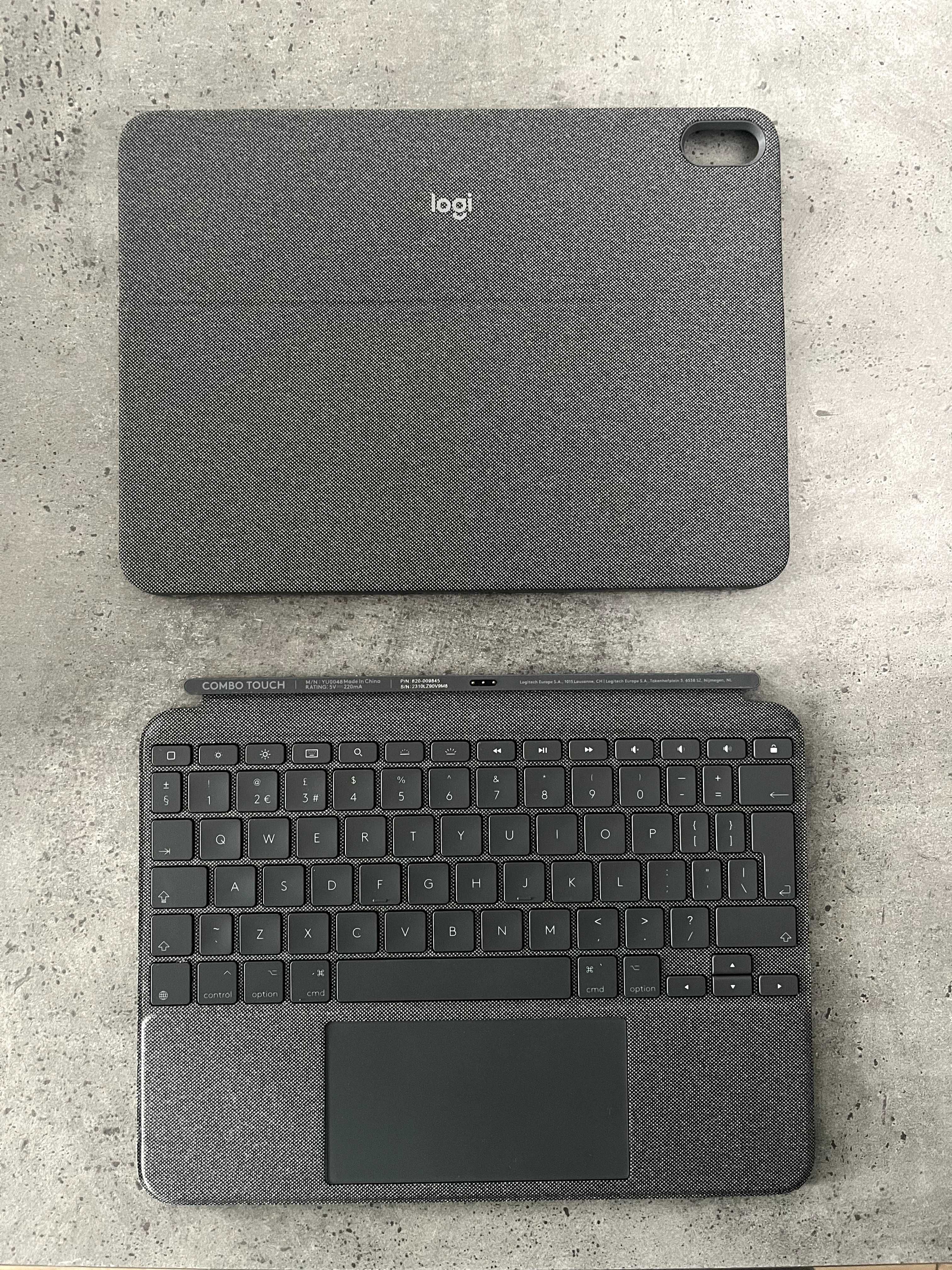 Klawiatura, etui Logitech Combo Touch z gładzikiem iPad Air 4/5 gen.