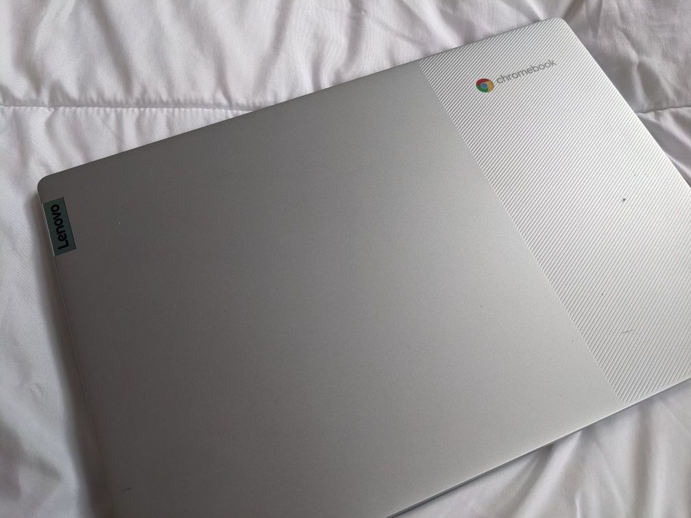 PC Portátil Lenovo IP Slim 3 Chrome 14M868 - ChromeOS