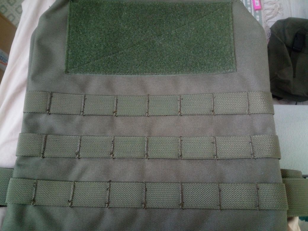 Plate Carrier 8fields z atrapami miękkich wkładów balistycznych