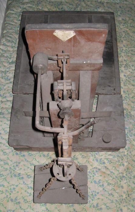 waga dziesiętna duża sprawna zabytkowa