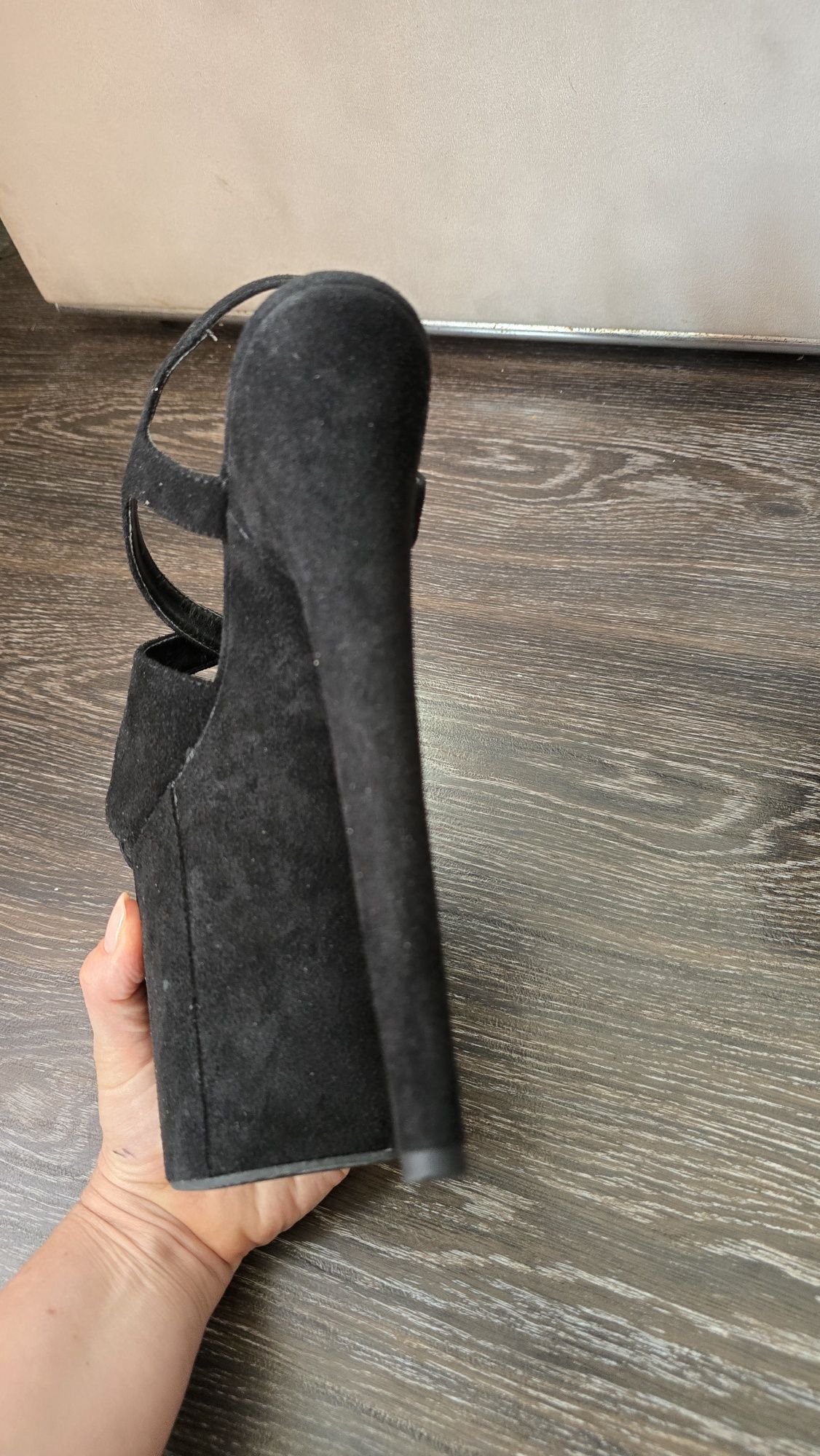 Стріпи Pleaser трійки
