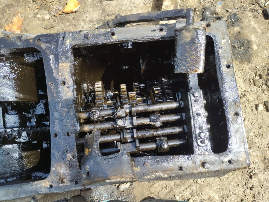 Задній міст Юмз 6