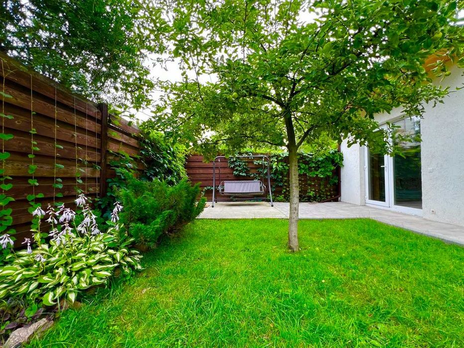 Київ, Райдужний масив. Оренда будинку біля озера.