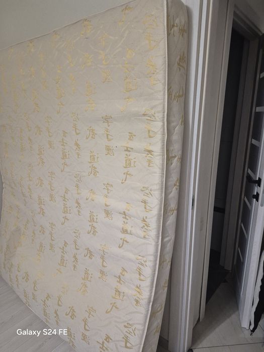 Продам матрас вживаний