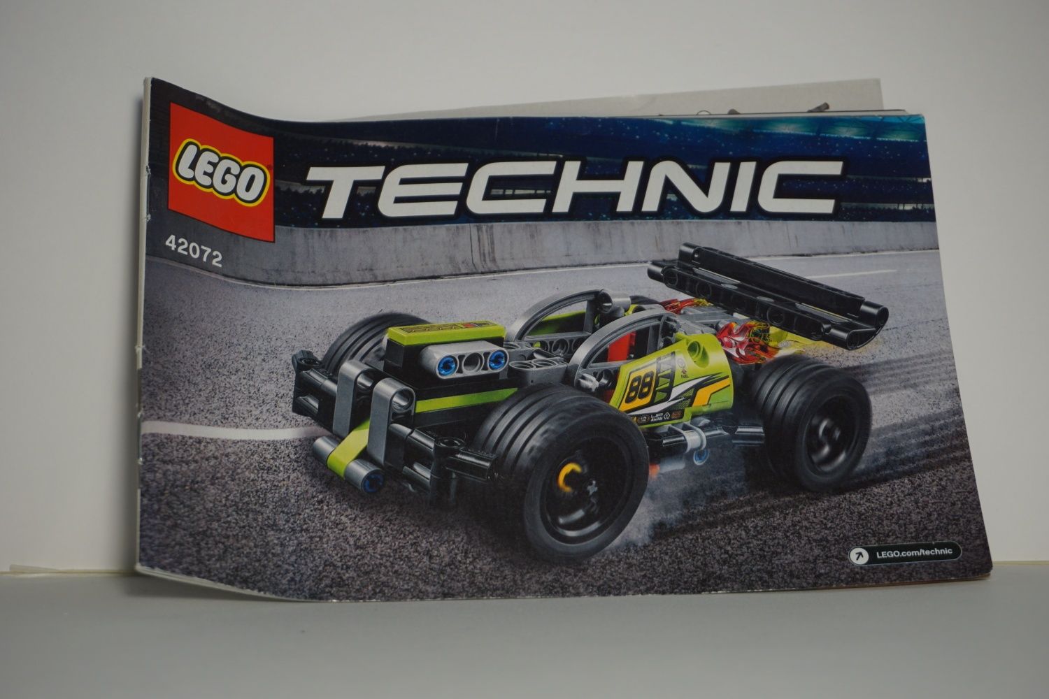 LEGO Technic 42072 - Żółta wyświgówka
