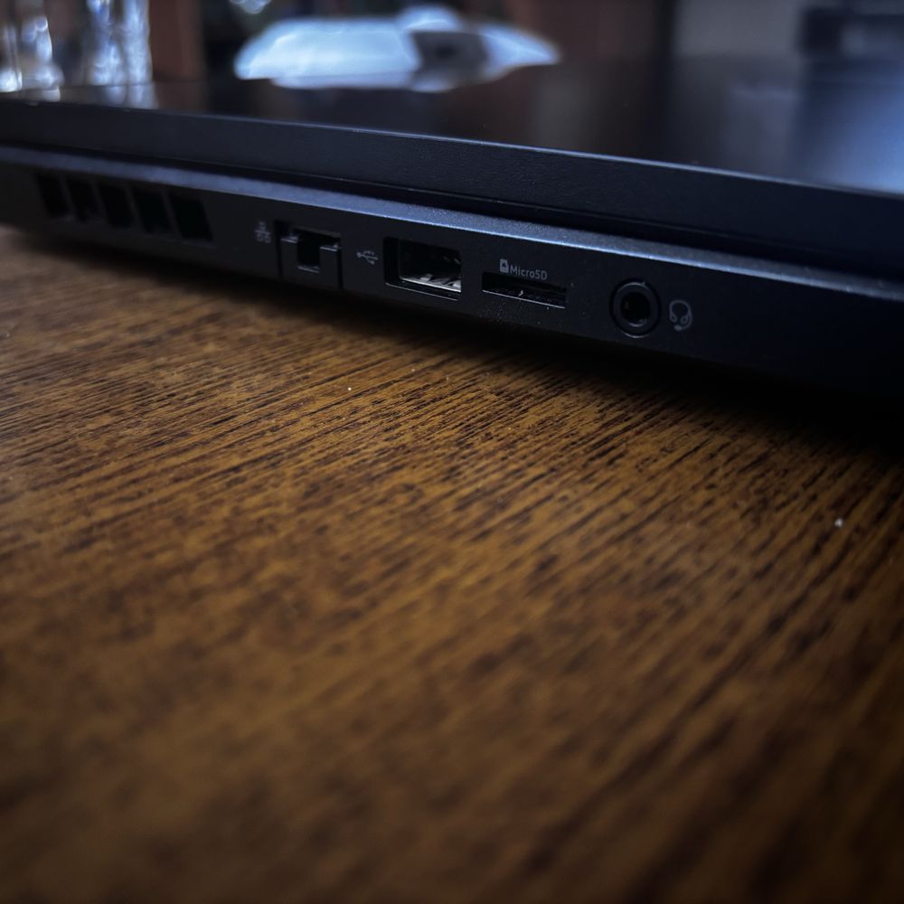 Laptop gamingowy ACER NITRO 16 RTX 4060 Ryzen 7 16GB RAM DDR5