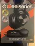 Słuchawki przewodowe z mikrofonem SteelSeries Arctis Nova Pro Wired