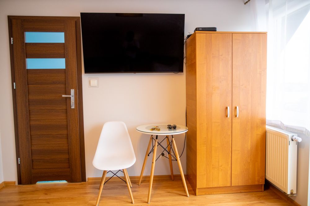 Noclegi pracownicze w Chmielnie apartamenty, pokoje, domek