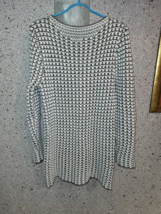 Ciepły sweter damski