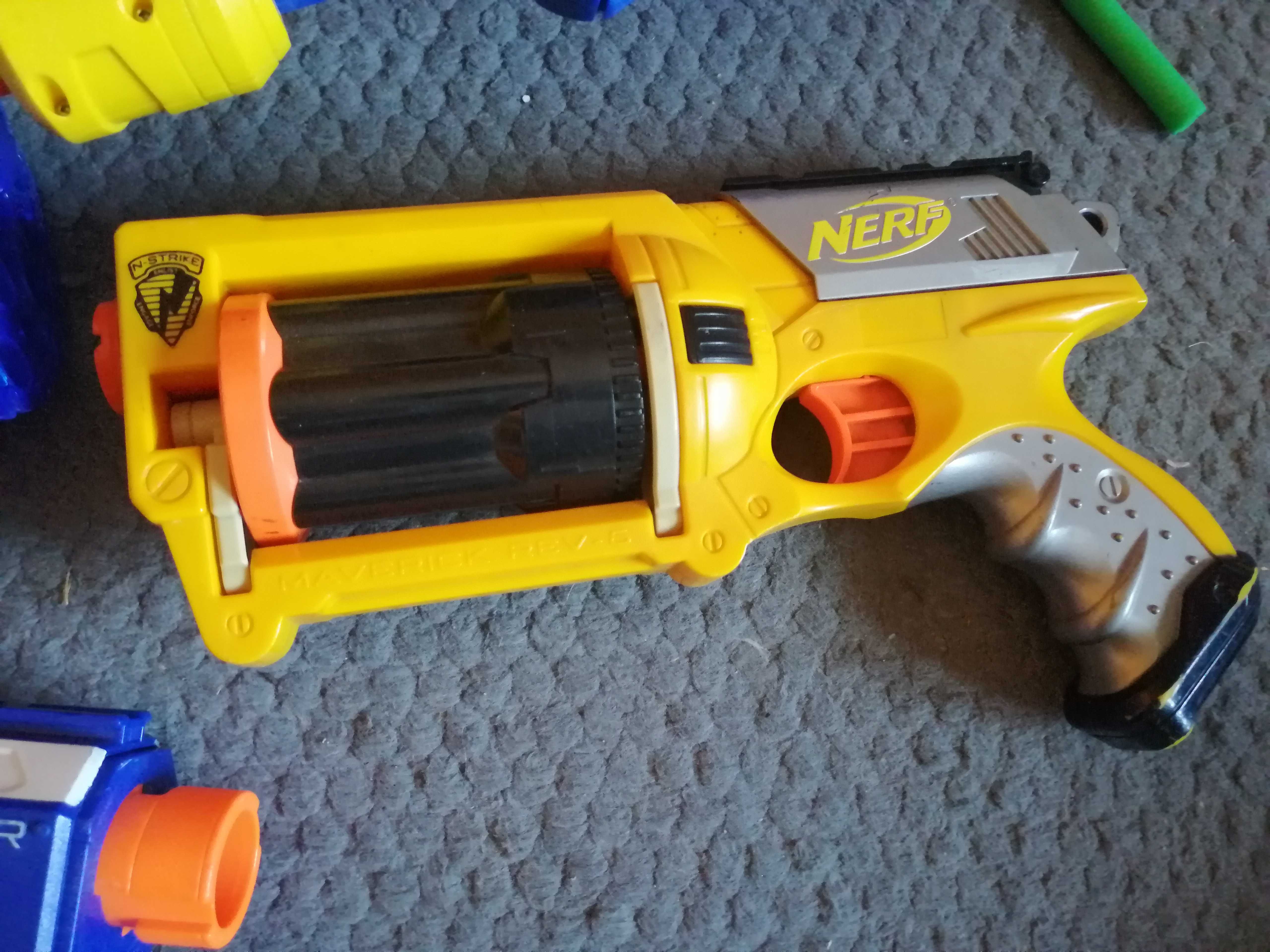 Zestaw Nerfy pistolet wyrzutnia 3x