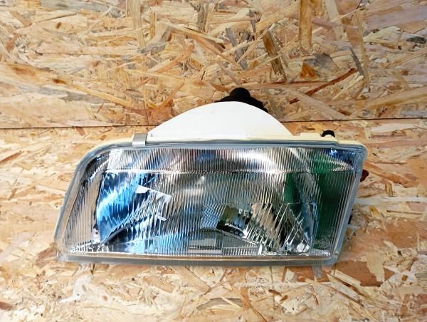 Ótica / farol esquerda CITROËN ZX (N2)