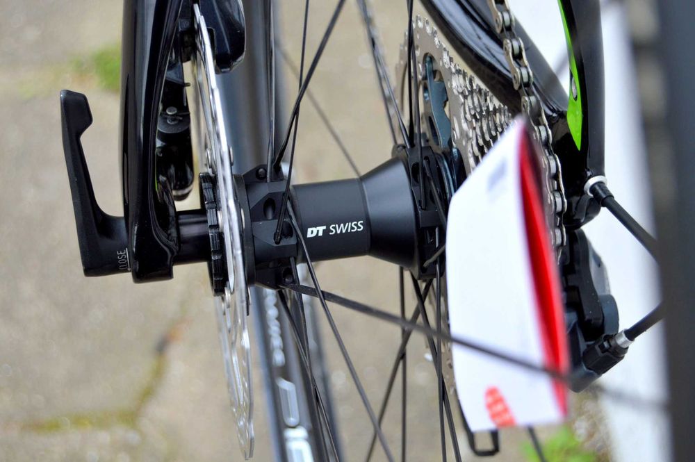 Polska produkcja Nowe koła DT SWISS P1850 DISC SPLINE szosowe gravel