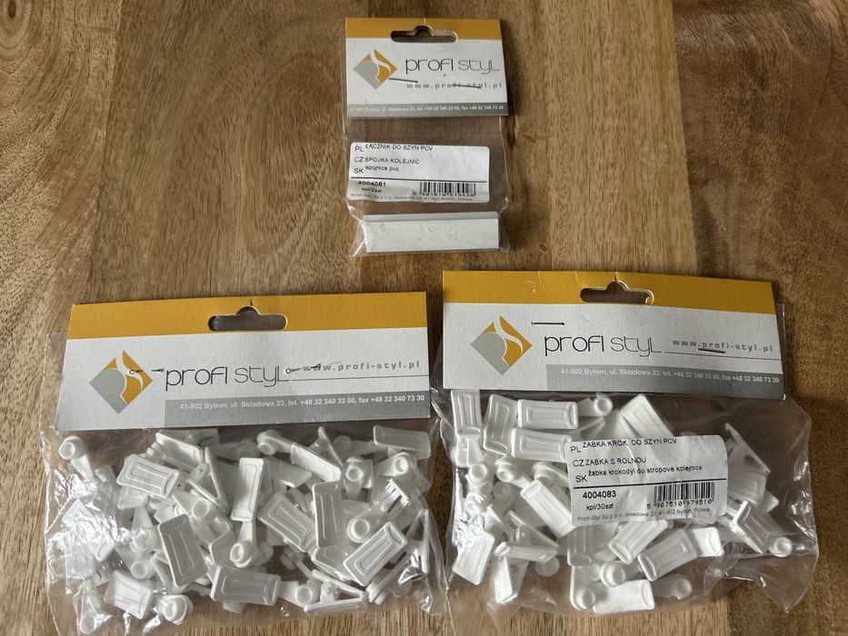 Żabki + łącznik do karnisza szynowego PCV