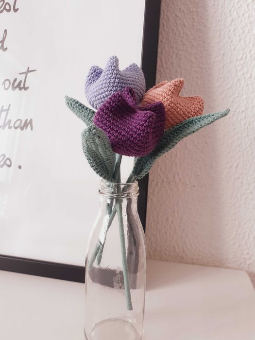 Tulipas em croché